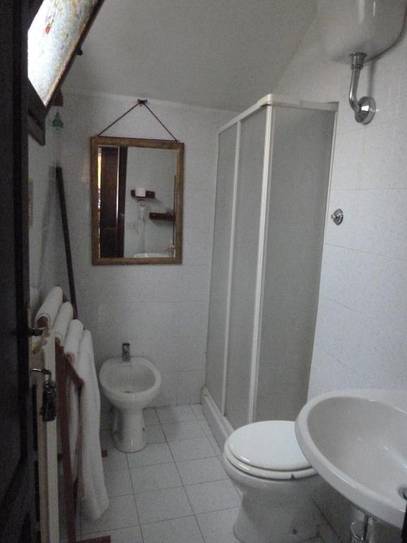 Bb Santa Rosa Bed and Breakfast Viterbo Rum bild