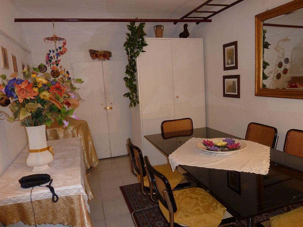 Bb Santa Rosa Bed and Breakfast Viterbo Exteriör bild