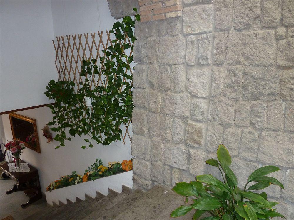 Bb Santa Rosa Bed and Breakfast Viterbo Exteriör bild