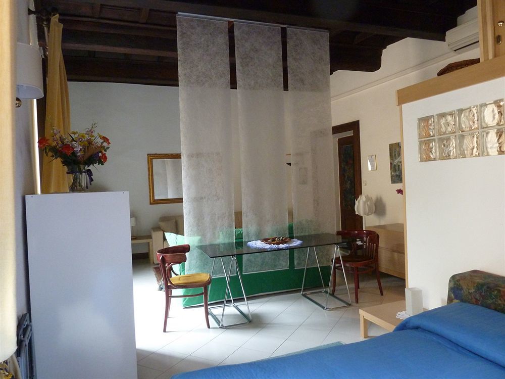 Bb Santa Rosa Bed and Breakfast Viterbo Exteriör bild